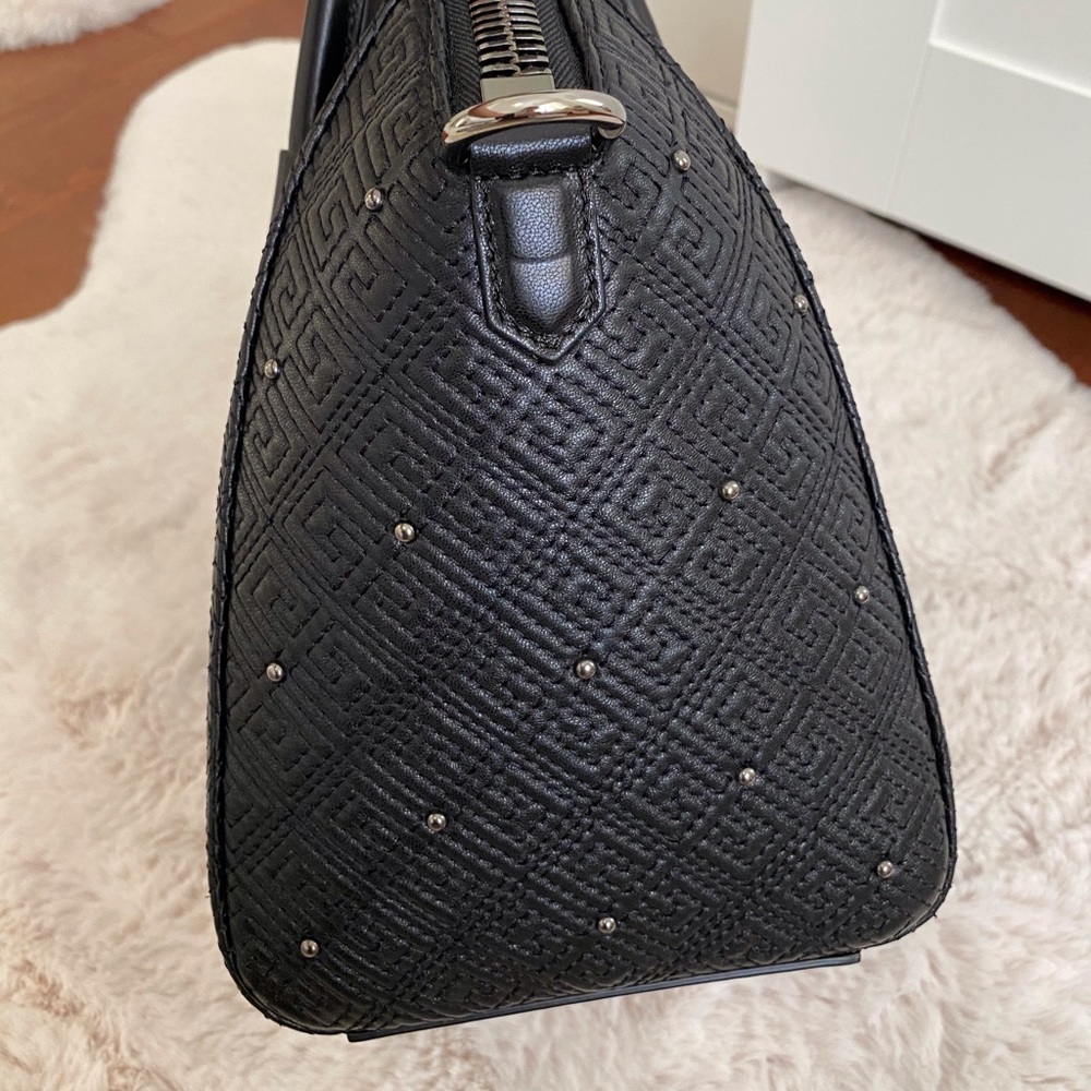 ❌SOLD❌NWT Givenchy Antigona Small Quilted  Bag - Picture 11 of 16
